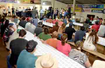 Guaraniaçu - Após assinatura da Ordem de Serviço, obras de asfalto para Nova Brasília devem começar em 15 dias